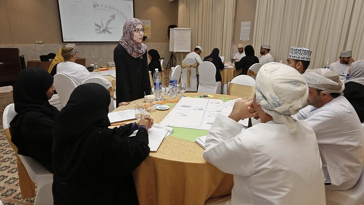 Speaker presenting in Shell courses