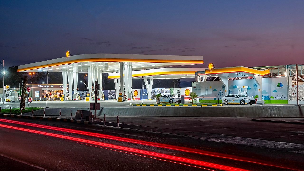 Shell petrol pump